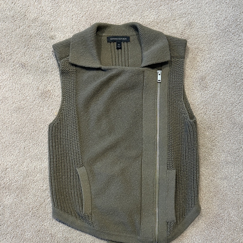 Banana Republic Olive Knit Vest with Zipper